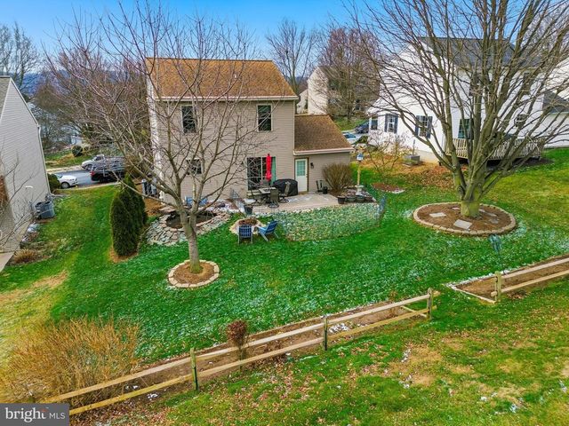 318 AMANDA CT, Marietta, PA 17547