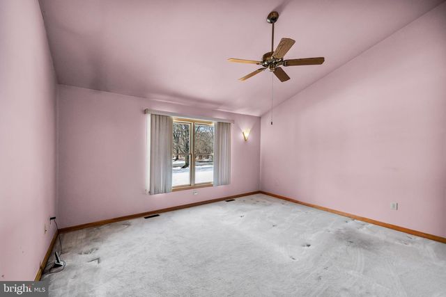 32 QUAIL DR, Beverly, NJ 08010