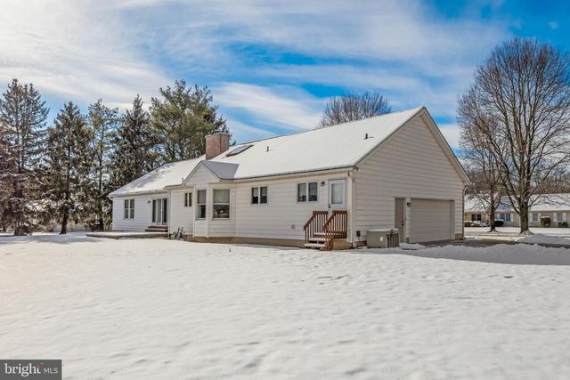 32 QUAIL DR, Beverly, NJ 08010