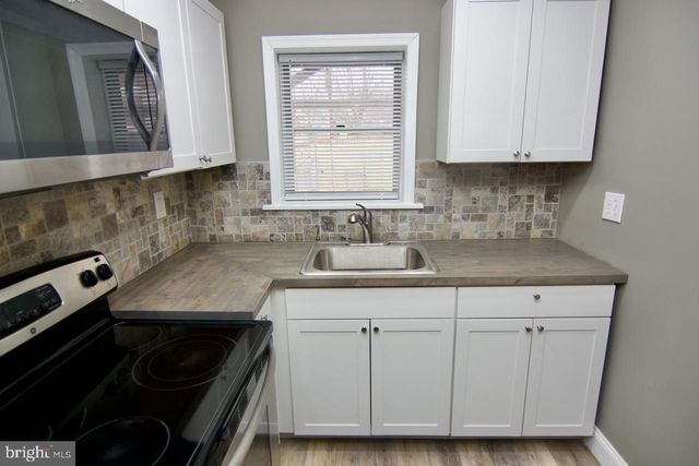 1115 MUHLENBERG ST, Reading, PA 19602
