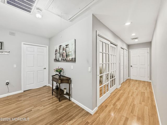379 E Bird Village Road, Jackson, NJ 08527