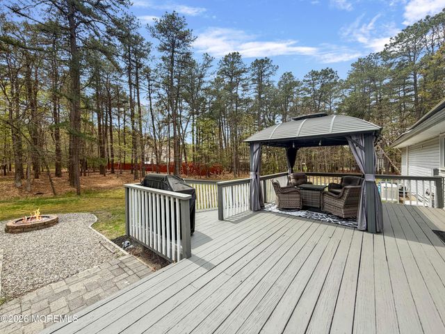 379 E Bird Village Road, Jackson, NJ 08527