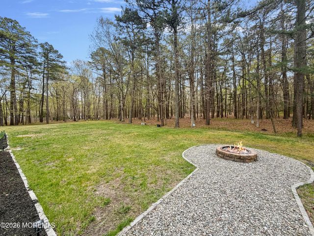 379 E Bird Village Road, Jackson, NJ 08527