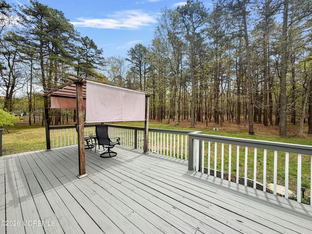 379 E Bird Village Road, Jackson, NJ 08527