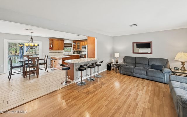 379 E Bird Village Road, Jackson, NJ 08527
