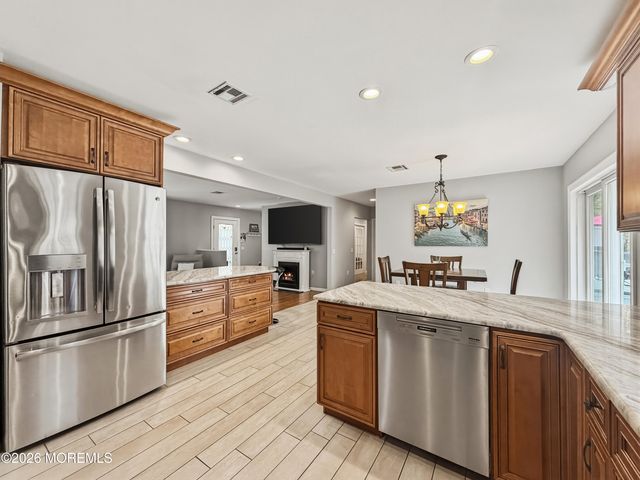 379 E Bird Village Road, Jackson, NJ 08527