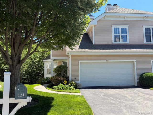 121 Winding Ridge Road, White Plains, NY 10603