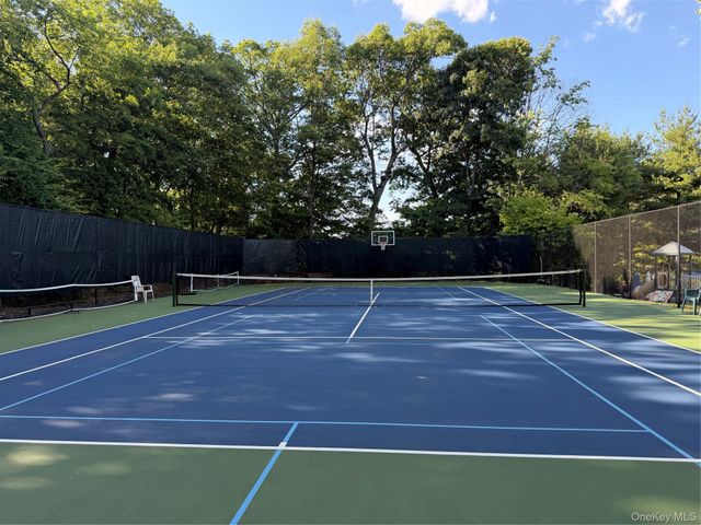 121 Winding Ridge Road, White Plains, NY 10603