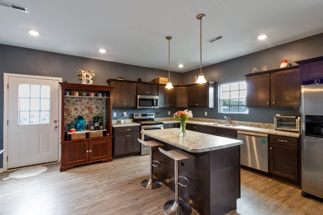 113 Maple St, Alexandria, TN 37012