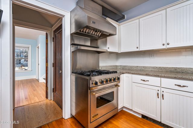 815 Wright Avenue, Schenectady, NY 12309