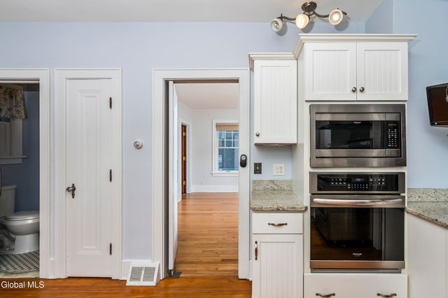 815 Wright Avenue, Schenectady, NY 12309