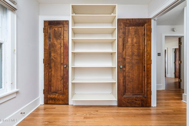 815 Wright Avenue, Schenectady, NY 12309