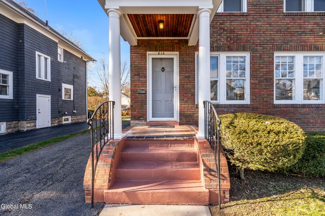 815 Wright Avenue, Schenectady, NY 12309