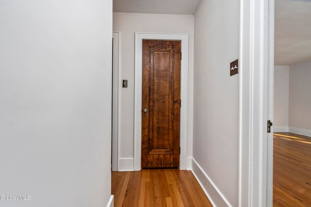 815 Wright Avenue, Schenectady, NY 12309