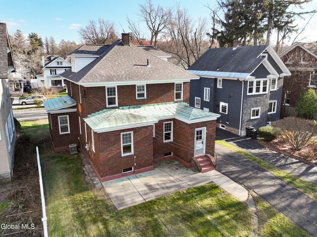 815 Wright Avenue, Schenectady, NY 12309