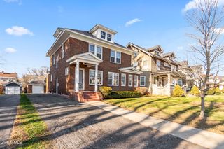 815 Wright Avenue, Schenectady, NY 12309