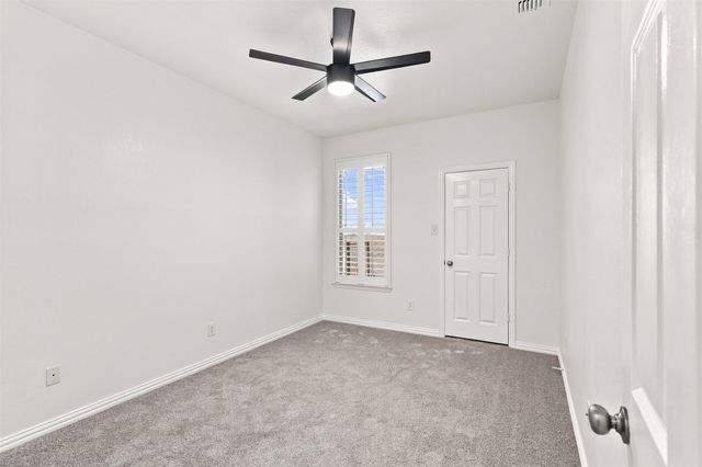 1324 Cog Hill Drive, Fort Worth, TX 76120