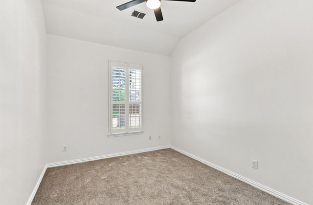 1324 Cog Hill Drive, Fort Worth, TX 76120