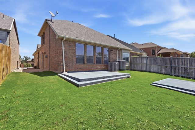 1324 Cog Hill Drive, Fort Worth, TX 76120
