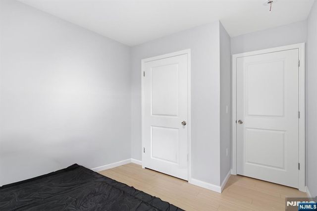 49 N 5th Street, Newark, NJ 07107