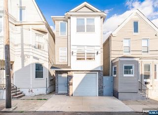 49 N 5th Street, Newark, NJ 07107