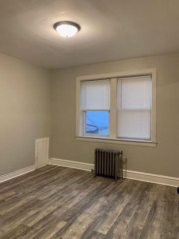 1923 Clark Street, Whiting, IN 46394