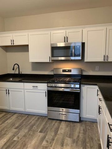 1923 Clark Street, Whiting, IN 46394