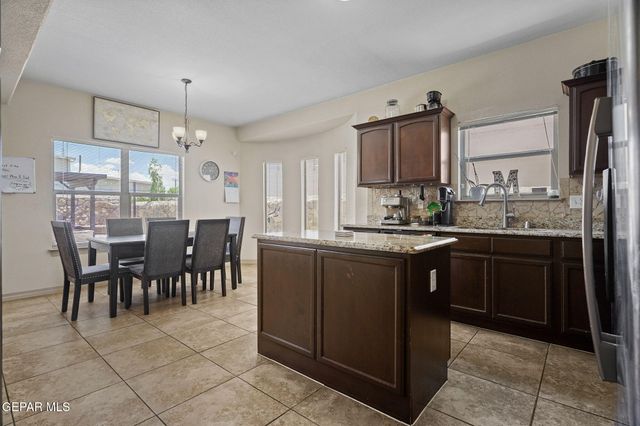 3152 RUSTIC HIDDEN Drive, El Paso, TX 79938