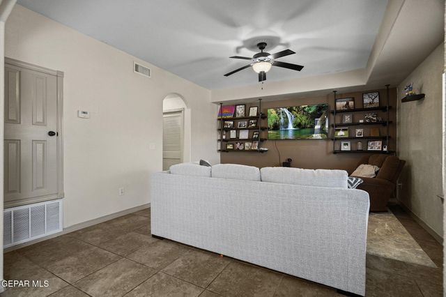 3152 RUSTIC HIDDEN Drive, El Paso, TX 79938