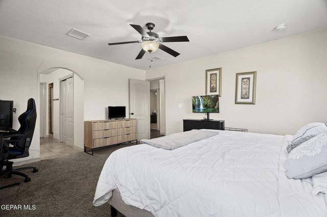 3152 RUSTIC HIDDEN Drive, El Paso, TX 79938