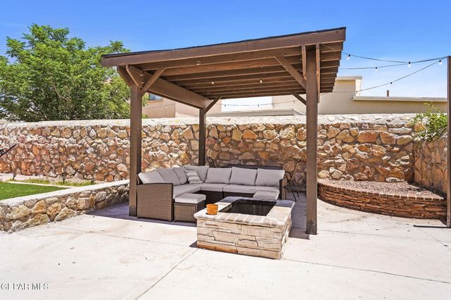 3152 RUSTIC HIDDEN Drive, El Paso, TX 79938