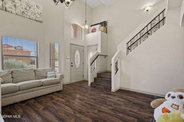 3152 RUSTIC HIDDEN Drive, El Paso, TX 79938