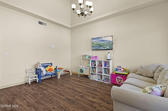 3152 RUSTIC HIDDEN Drive, El Paso, TX 79938
