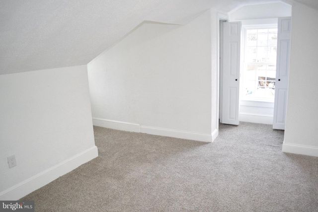 27 JACKSON AVE, Winchester, VA 22601