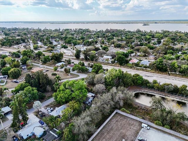 407 Baltimore AVE, Fort Myers, FL 33905