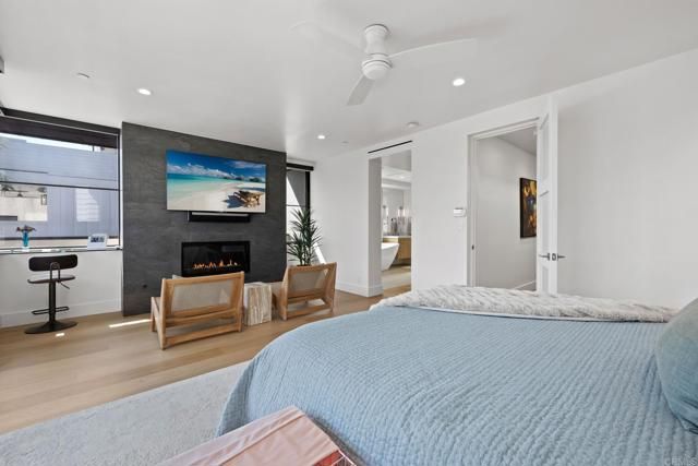 119 41St Street, Newport Beach, CA 92663