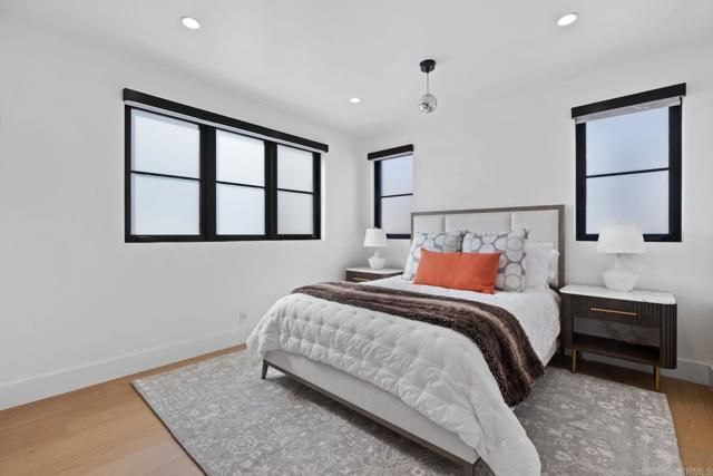 119 41St Street, Newport Beach, CA 92663