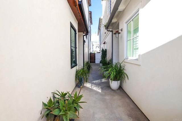 119 41St Street, Newport Beach, CA 92663