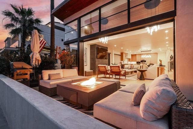 119 41St Street, Newport Beach, CA 92663