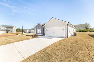 506 Georgian Walk, Byron, GA 31008