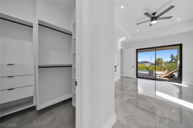 411 NE 25th ST, Cape Coral, FL 33909