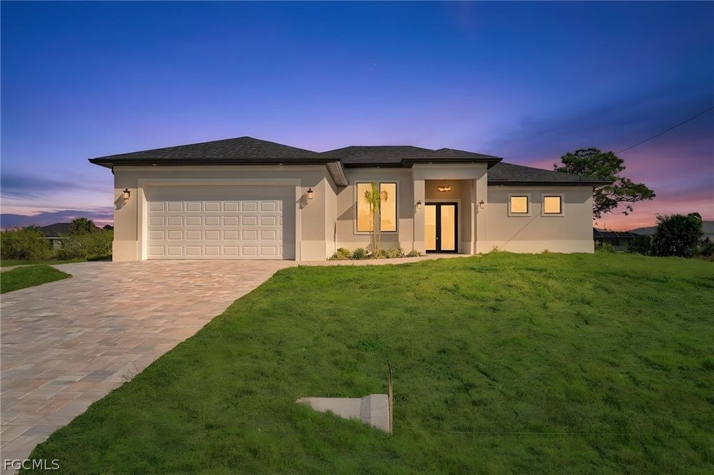 411 NE 25th ST, Cape Coral, FL 33909