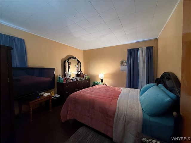 51 Randolph Avenue, Cheektowaga, NY 14211