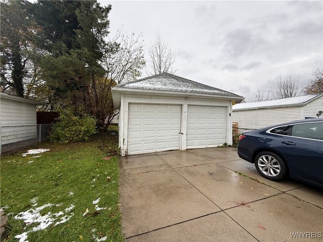 51 Randolph Avenue, Cheektowaga, NY 14211