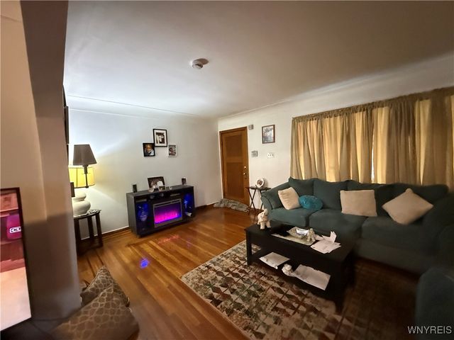 51 Randolph Avenue, Cheektowaga, NY 14211