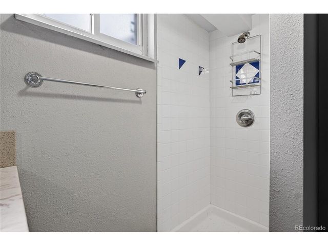 2476 S Monroe St, Denver, CO 80210