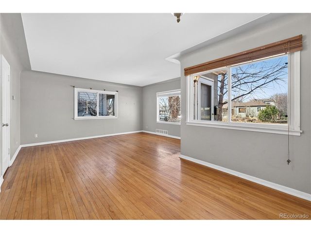 2476 S Monroe St, Denver, CO 80210