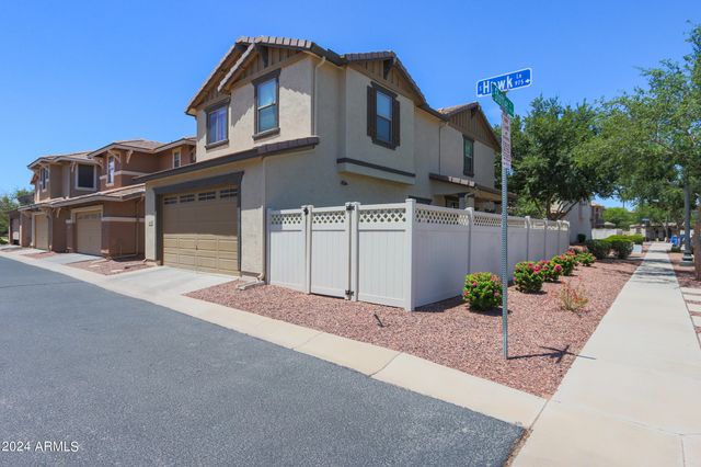986 S Hawk Lane, Gilbert, AZ 85296
