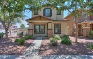 986 S Hawk Lane, Gilbert, AZ 85296