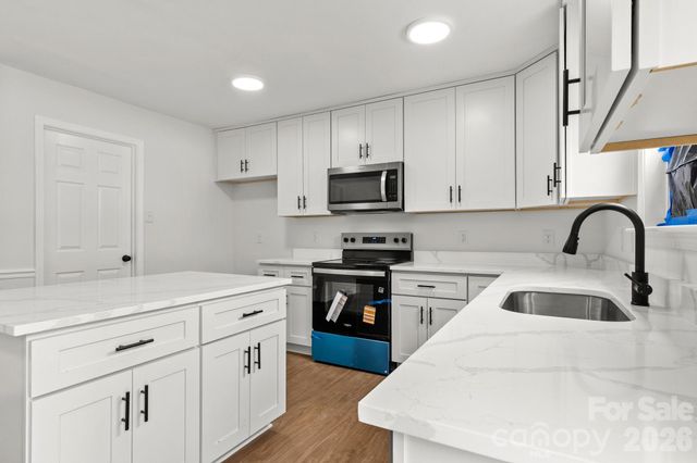 426 Brookhollow Drive, York, SC 29745